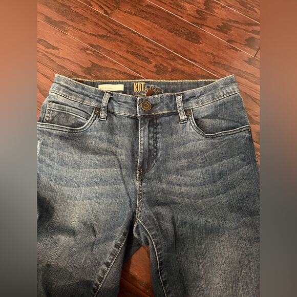 Kut from the Kloth Katy boyfriend jeans size 2 - Picture 6 of 12
